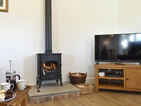 1 bedroom accommodation in Newton Le Willows - Image 5