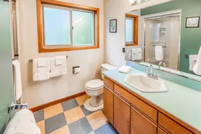 Hot Tub, Dog Friendly & Game Room in Large Ocean Front Home! - Image 5