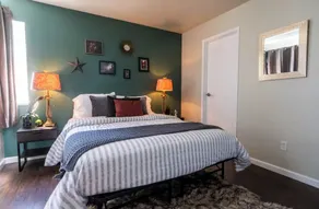 Stylish 2 Bedroom Capitol Hill Apartment - Image 5
