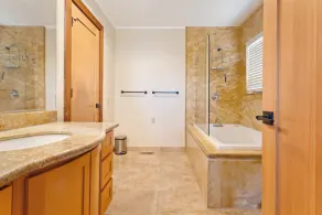 AMAZING VIEWS- MODERN HOME- SH #14 by Bear Valley Vacation Rentals - Image 2