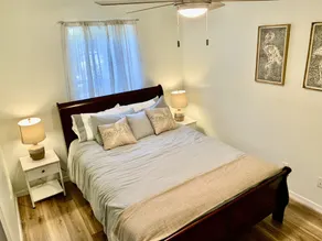 Amelia Island Bungalow  - Image 3