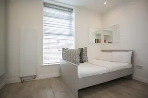 Portobello Court Apartments - Image 4