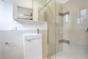 Holiday Townhouse Moffat Beach - Image 4