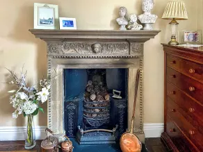 4 bedroom accommodation in Matlock - Image 3