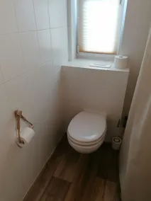 Comfortable vacation apartment with bike storage, located just 6 km from the beach - Image 3