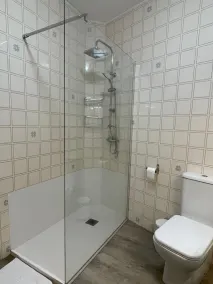 Preciosa Casa en el Centro de Cambados en Frente el Paseo Marítimo - Image 3