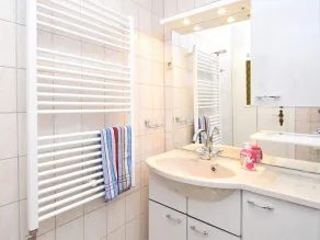 Spacious Apartment in Blankenburg Harz near Ski Area - Image 3