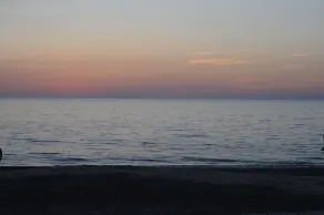 Spacious 4 BR sunset beach  ocean home with infinity pool, Whale watch, Golf - Image 2