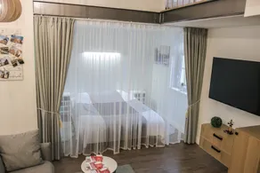 3 Bedroom Apartment with Fireplace in City Center - Image 4