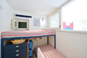 Sommerhus med privat adgang til havet - Image 3