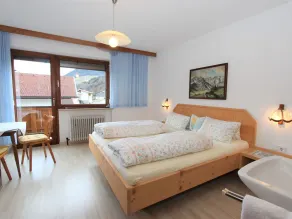 Smuk lejlighed for 4 gæster med WIFI, TV, terrasse og panorama udsigt - Image 4
