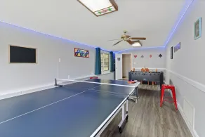 Sunrise@Sunset- 4BR/2BA home, with gameroom, large backyard & covered back porch - Image 3