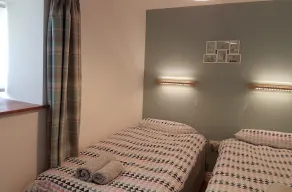 Conversion amicale de chien et de famille avec 2 chambres dans un cadre champêtre - Image 4