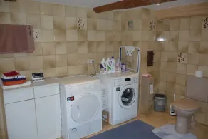 acolhedor apartamento em estilo de casa de campo em um único local tranquilo no campo - Image 2