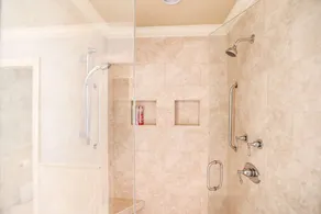 Family-Friendly, Beautifully Furnished, Luxury Beach Home; Steps to the Beach and the Community Pool - Image 5