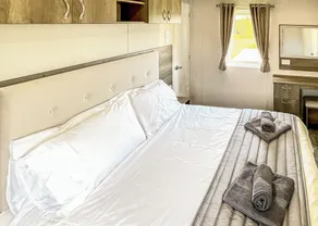 2 bedroom accommodation in Tunstall, Nr Hull - Image 1