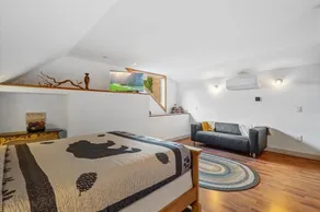 The Sommet - Magical Main Home and Guest Cottage - Image 4