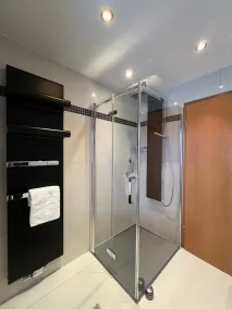 Ferienwohnung 60 m², 1-2 Personen, Schlafzimmer, Kabel-TV, Balkon, Nichtraucher - Image 4