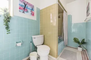 HUGE Sun-kissed 3BR 1 Stop to NYC - Image 5