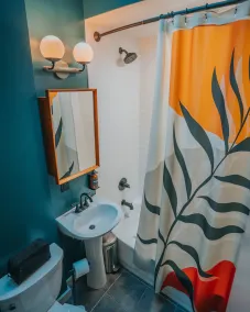 Cozy Mid-Century Retreat with Spa Hot Tub - Image 3