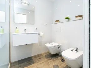 Luxury Sea view Apartment - Image 2