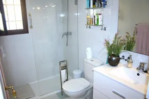 Wohnung mit privatem Wifi und Pool und Gemeinschaftstennisplatz - Image 3