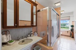 Stonehouse Manor -Popham Beach B&B - Pond Island Room - Image 4