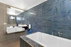 Location, Location. The perfect Location for your stay in the Whitsundays!! - Image 5