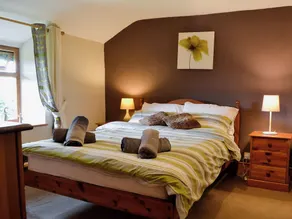 2 chambres à coucher à Grosmont, near Abergavenny - Image 2