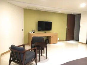 Jeju K Tourist Hotel - Image 2