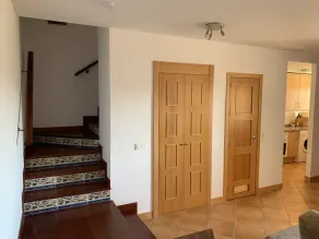 Moderno appartamento duplex con vista mare e montagna - Image 2