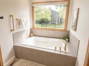Loveland Luxury Getaway Pool Golf Course - Image 3