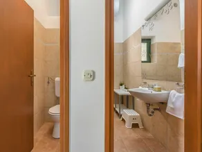 Alleinstehendes Ferienhaus mit privatem Pool, Klimaanlage,  W-LAN, Whirlpool, TV, Terrasse - Image 2