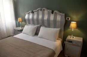 LUXURIOUS APT. IN THE HISTORIC CENTER OF RIVOLI CIN IT001219C2TP68B8BL - Image 4