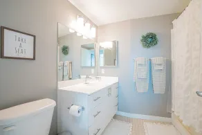 2 Bedroom Fully Furnished Apartment in Baltimore Downtown - Image 5