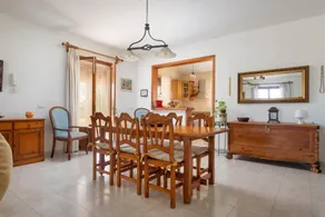 Rural retreat near beaches in Can Ferradura, Binissalem - Image 3