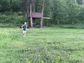 Log Home, secluded on a creek - Image 3