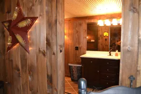 The Guest House - Image 4
