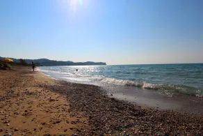 Katomeris Beach House - Image 5