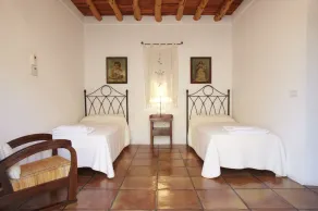 Luxury villa with 6 double bedrooms. Classic finca in the rustic Ibizan style - Image 2