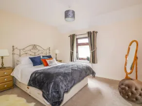 Camellia Cottage - Image 3