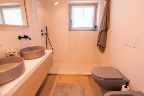 The Red Mullet House - Image 2