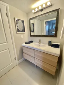 Design d'intérieur 2018 avec patio de 550 pieds carrés - Accès direct à la plage privée - Image 5