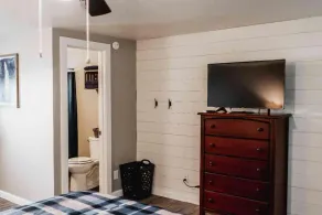 Lake Texoma Room Single - Image 5