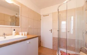 Erhverv Hjem Ana I Kringa Istra, 8 Personer, 3bedrooms, 2 badeværelser, med pool - Image 3