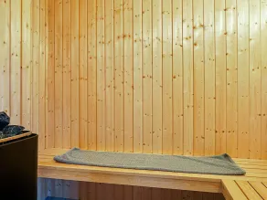 Spacious Holiday Home in Grenå near Sea - Image 4