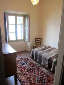 Rustikale Ferienwohnung mit Sonnenterasse, Pool, Garten und herrlicher Aussicht - Image 4