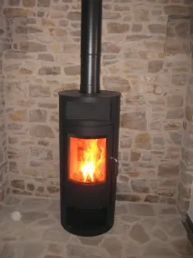 Gite Andrée, 800m from the beach in Pirou, garden, terrace, wifi, wood stove - Image 3