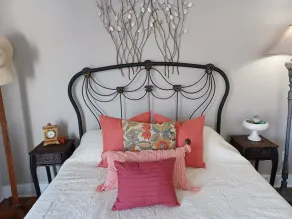 Beautiful Private Suites at Sisley Inn-10 Minutes to Downtown! - Image 3