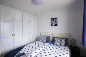 Family flat, beach 100m away, large and comfortable rooftop terrace. - Image 5